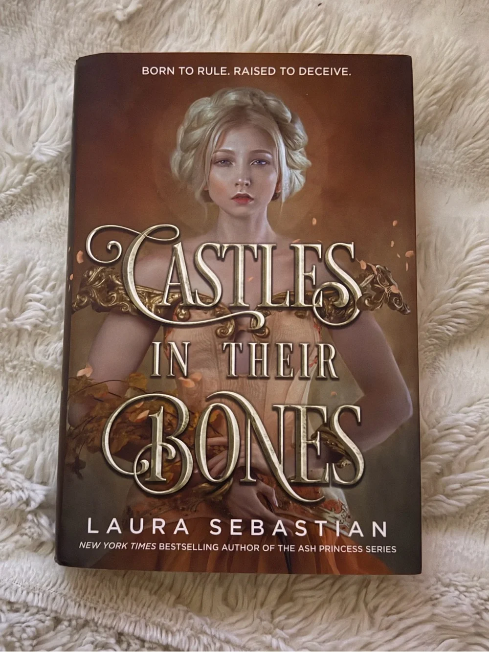 Castles in Their Bones - Laura Sebastian